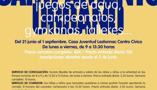 Cartel Abierto por Vacaciones