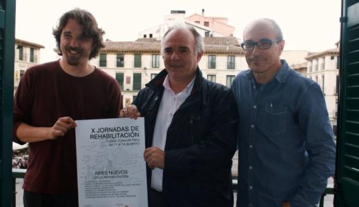 Daniel López (Concejal de Urbanismo del Ayuntamiento de Tudela), Tomás Aguado (Alcalde de Murchante y Presidente de la Mancomunidad de la Ribera) y  Miguel Carasusán (Director de la ORVE)